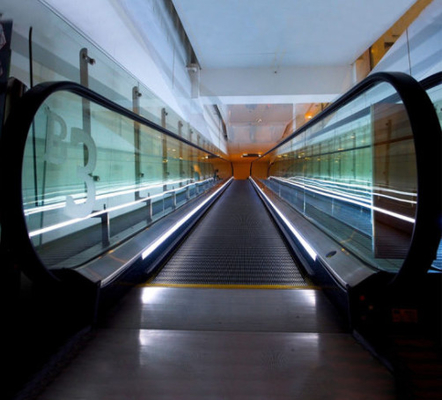 ODM Vlakke Roltrap in Luchthavenmetro